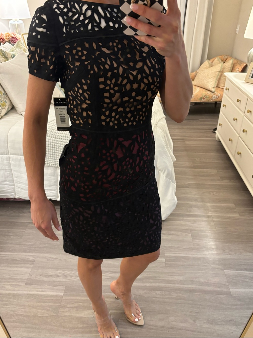 🖤 NWT Shani Colorblock Laser Cut Sheath Dress in Black/Berry Size 4